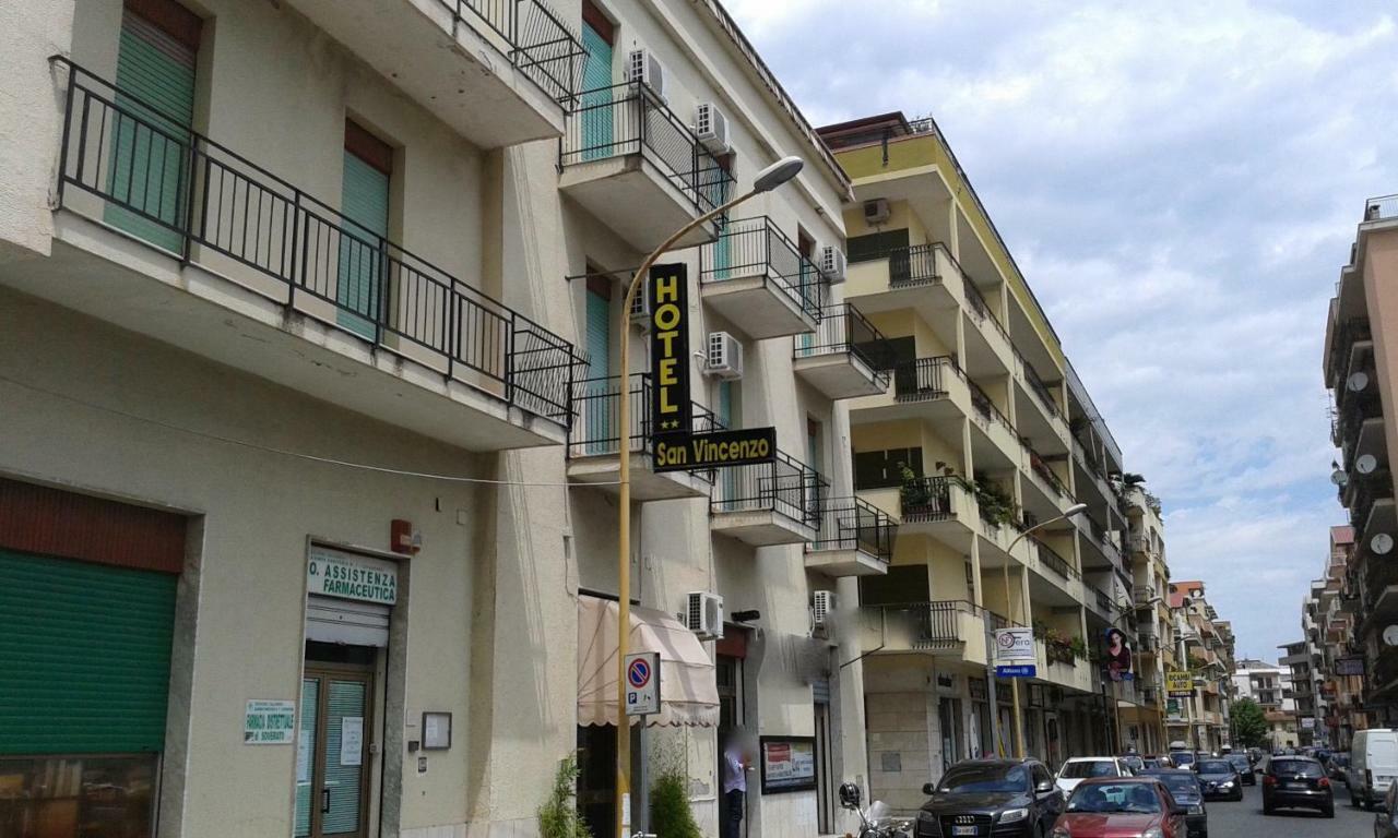 Hotel San Vincenzo Soverato Marina Exteriör bild