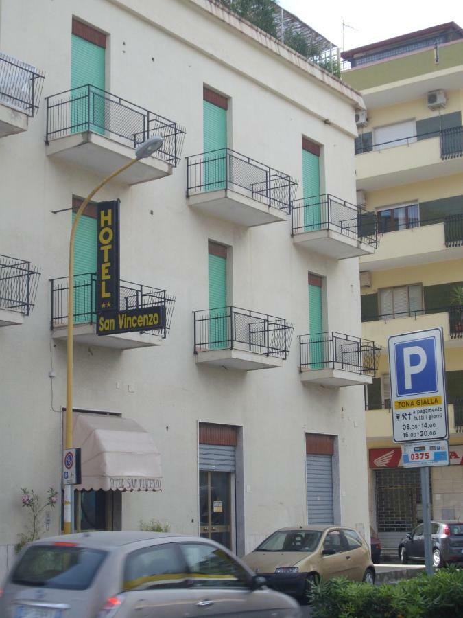 Hotel San Vincenzo Soverato Marina Exteriör bild